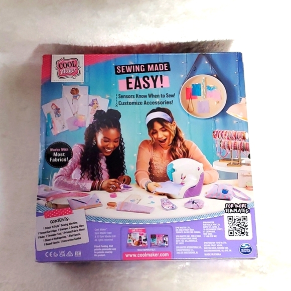 Cool Maker Stitch 'N Style Fashion Studio Sewing Machine Toy NIB - Picture 3 of 6